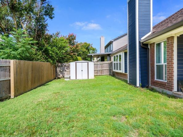 1222  Falling Water Drive , Lewisville Texas 75067