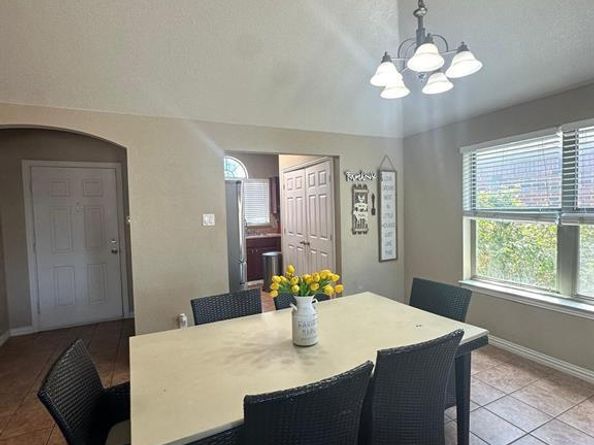 2009 S Macarthur Boulevard , Irving Texas 75060