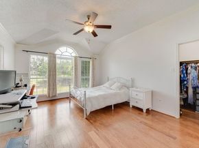 204  Wellington Road , Irving Texas 75063
