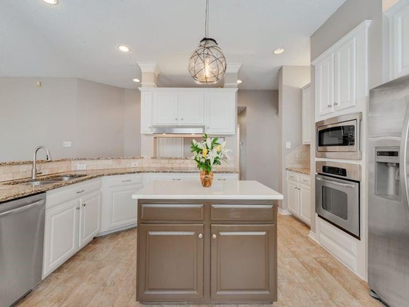204  Wellington Road , Irving Texas 75063