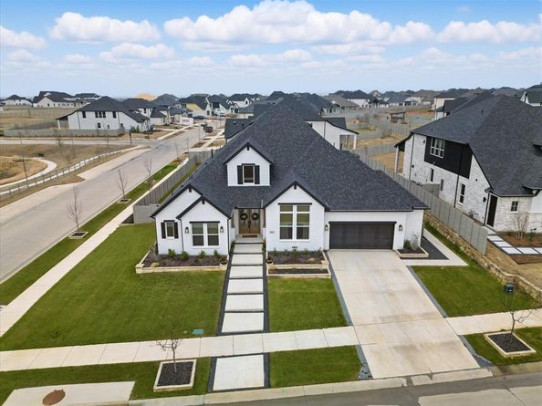 2412  Strolling Way , Argyle Texas 76226