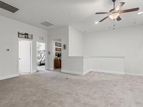 925  Birds Fort Trail , Arlington Texas 76005