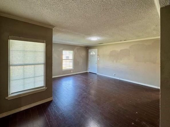 4900  Penrose Avenue , Fort Worth Texas 76116