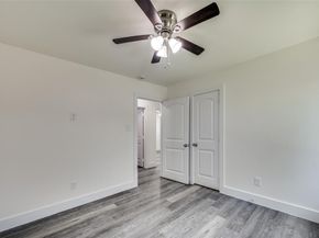 1802  3rd Street , Grand Prairie Texas 75051