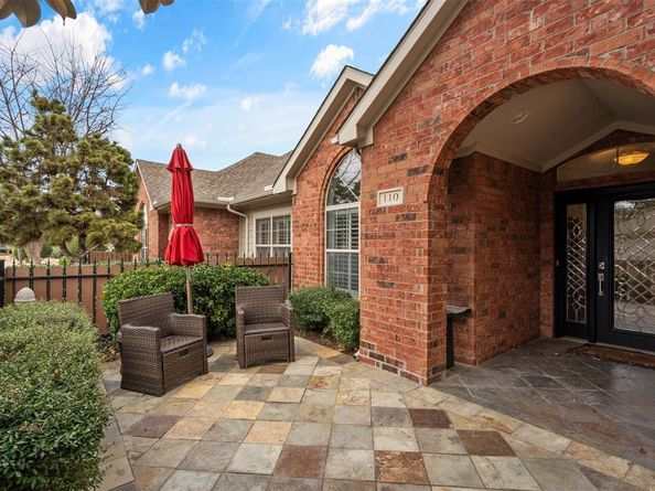 3100  Camellia Rose Drive  110, Fort Worth Texas 76116