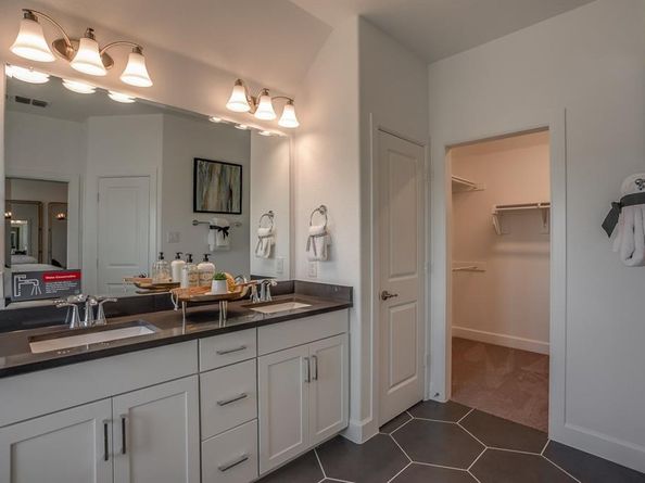 1441  Lady Bird Road , Fort Worth Texas 76247