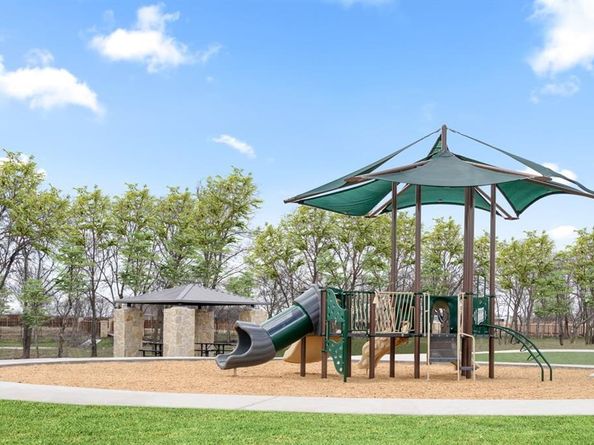 107  Rockwood Drive , Justin Texas 76247