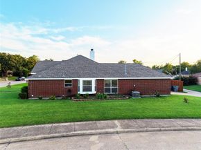 5167  Berridge Lane , Dallas Texas 75227