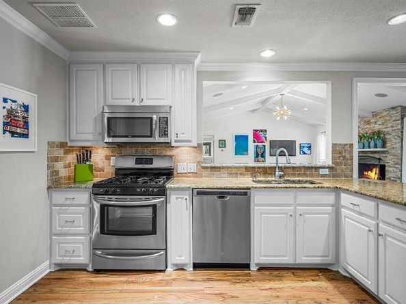 4148  Myerwood Lane , Dallas Texas 75244