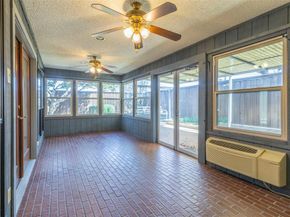 2881  Selma Lane , Farmers Branch Texas 75234