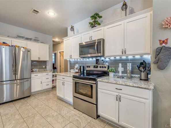 1502  Baker Drive , Cedar Hill Texas 75104