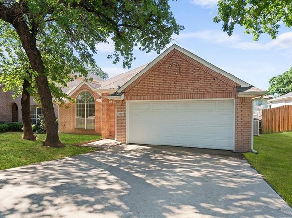 7632  Arbor Ridge Court , Fort Worth Texas 76112