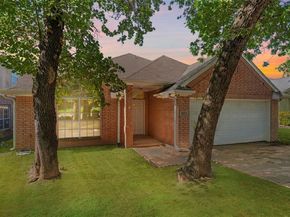 7632  Arbor Ridge Court , Fort Worth Texas 76112