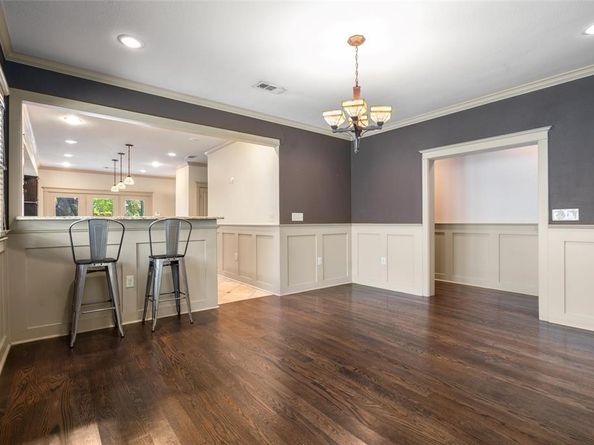 422 S Winnetka Avenue , Dallas Texas 75208