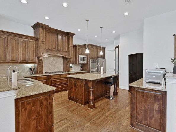 2885  Forest Hills Drive , Cross Roads Texas 76227