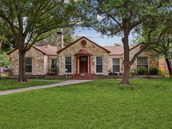 1402  Corto Drive , Dallas Texas 75218