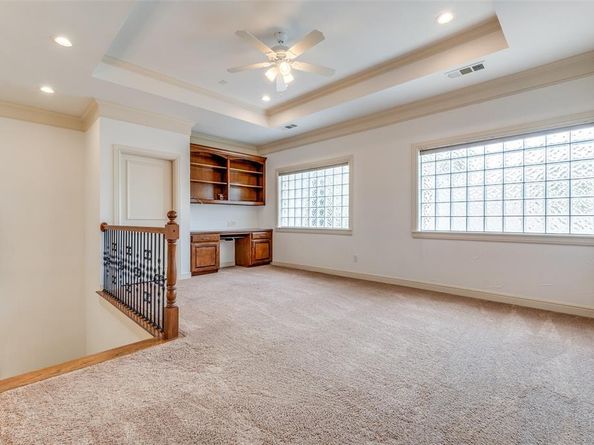 13  Cochran Oaks Lane , Dallas Texas 75220