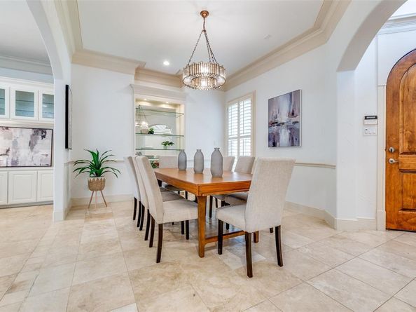13  Cochran Oaks Lane , Dallas Texas 75220