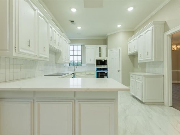 2302  Tiffany Court , Garland Texas 75043