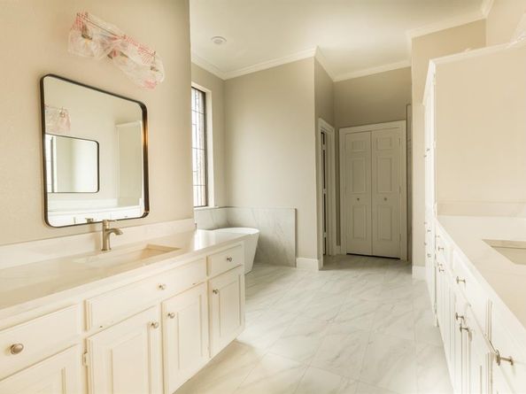 2302  Tiffany Court , Garland Texas 75043