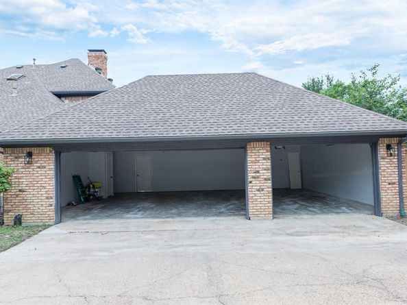 2302  Tiffany Court , Garland Texas 75043
