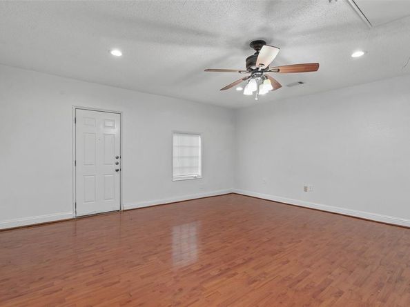 2323  Weatherby Drive , Mesquite Texas 75181