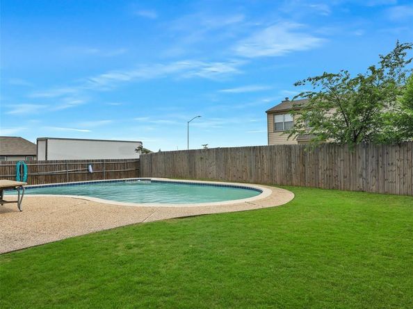 2501  Dahlia Drive , Fort Worth Texas 76123