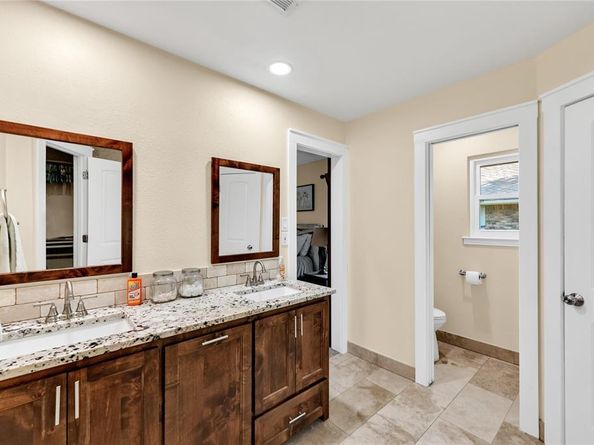 7612  Creekmoore Drive , Fort Worth Texas 76133