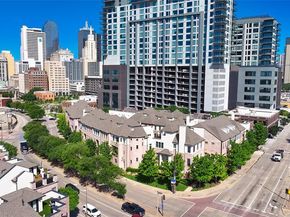 2123  Diversey Street , Dallas Texas 75201