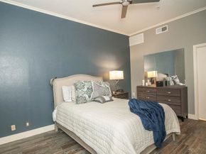 4040  Avondale Avenue  302, Dallas Texas 75219