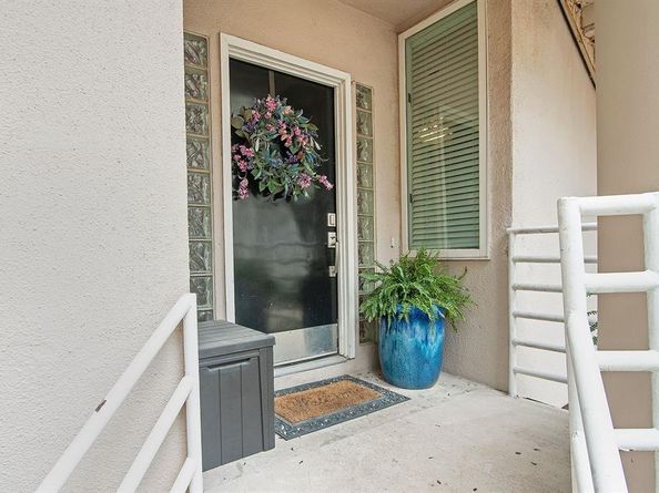 4040  Avondale Avenue  302, Dallas Texas 75219