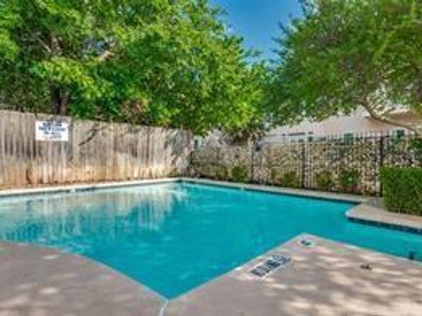 4040  Avondale Avenue  302, Dallas Texas 75219