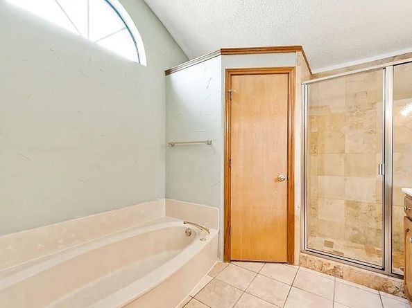 1101  Shawnee Trail , Carrollton Texas 75007