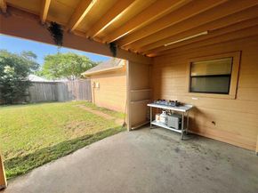 1101  Shawnee Trail , Carrollton Texas 75007