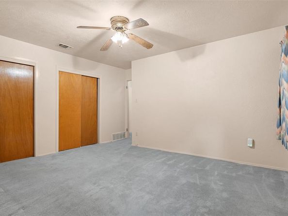1124 E Mulkey Street , Fort Worth Texas 76104