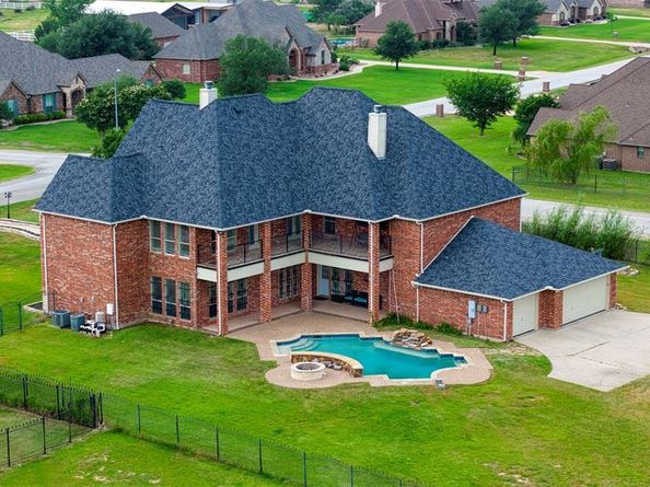 124  Lonesome Trail , Haslet Texas 76052