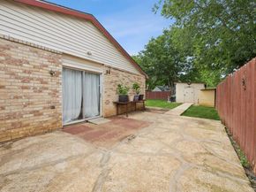 3812  Longmeadow Way , Fort Worth Texas 76133