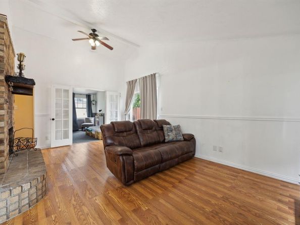 3812  Longmeadow Way , Fort Worth Texas 76133