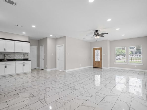 2636  Carter Avenue , Fort Worth Texas 76103