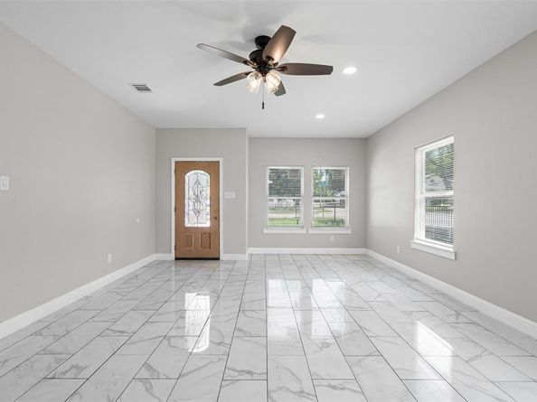 2636  Carter Avenue , Fort Worth Texas 76103