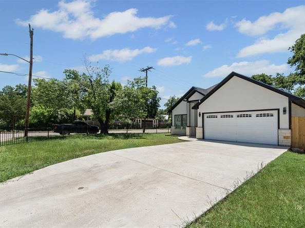 2636  Carter Avenue , Fort Worth Texas 76103