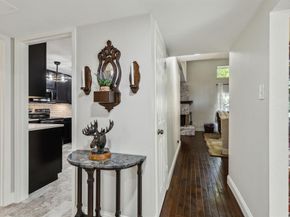 2902  Shady Lake Circle , Carrollton Texas 75006