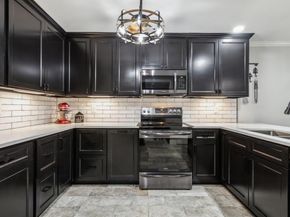 2902  Shady Lake Circle , Carrollton Texas 75006
