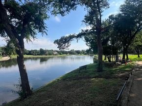 2902  Shady Lake Circle , Carrollton Texas 75006