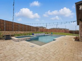 2010  Hollowcreek Trail , Lewisville Texas 75010