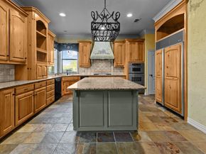 1019  Walnut Falls Circle , Mansfield Texas 76063