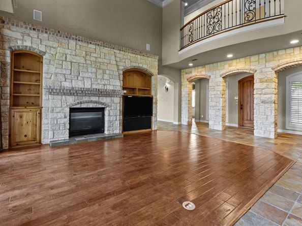 1019  Walnut Falls Circle , Mansfield Texas 76063