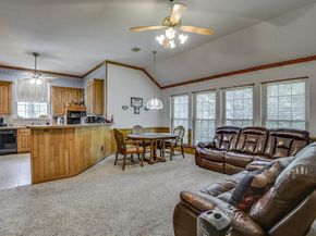 4901  Hidden Oaks Lane , Arlington Texas 76017