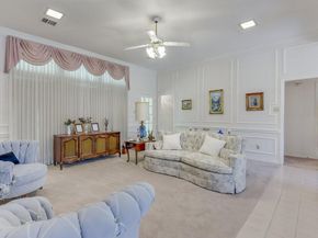 4901  Hidden Oaks Lane , Arlington Texas 76017