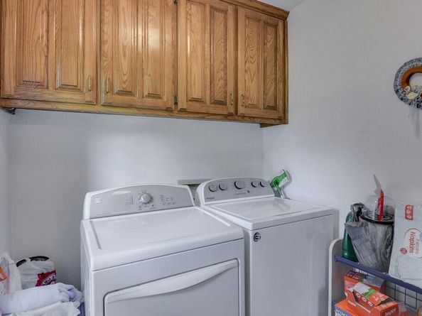 4901  Hidden Oaks Lane , Arlington Texas 76017